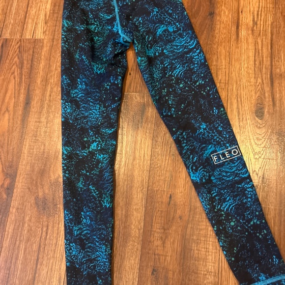 Fleo El Toro 25” inseam - Picture 3 of 5